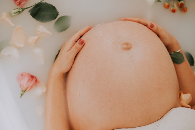 dbanie o swoją skórę podczas ciąży